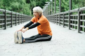 The Importance of Stretching for Seniors - Fitness 4 Function | Indianapolis