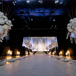 Flatley.Cloncs-High Bay Ceremony