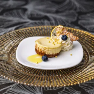 Dessert-Cheesecake-Lemon Curd-Blueberry