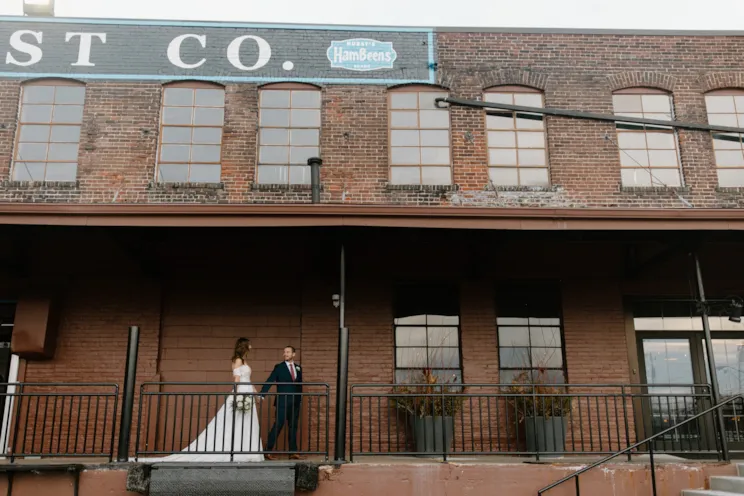 heirloom-first-look-wedding