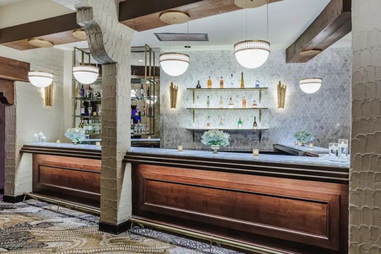 Dalonte-balcony-TheIndianaRoofBallroom-64.jpg Dalonte-balcony-TheIndianaRoofBallroom-64.jpg