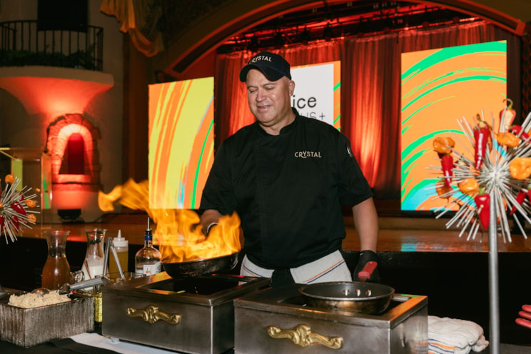 Food Station-Wok-Noodles-Flambe