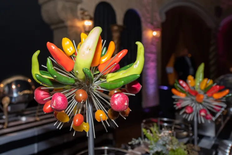 food-vegetable-sculpture-catering-art-display-food