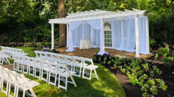 Outdoor garden wedding at The Lakefront Garden at The Willows