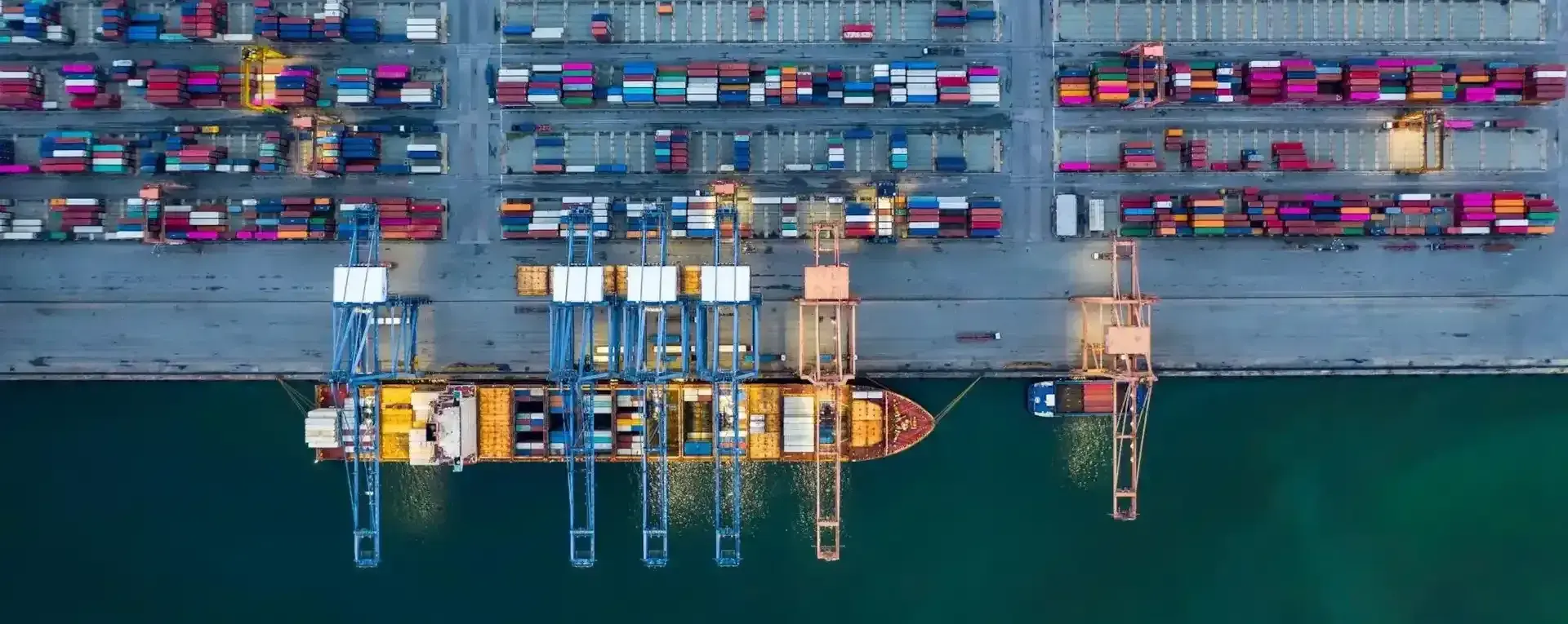 cta-bg-image-big-opt-sm