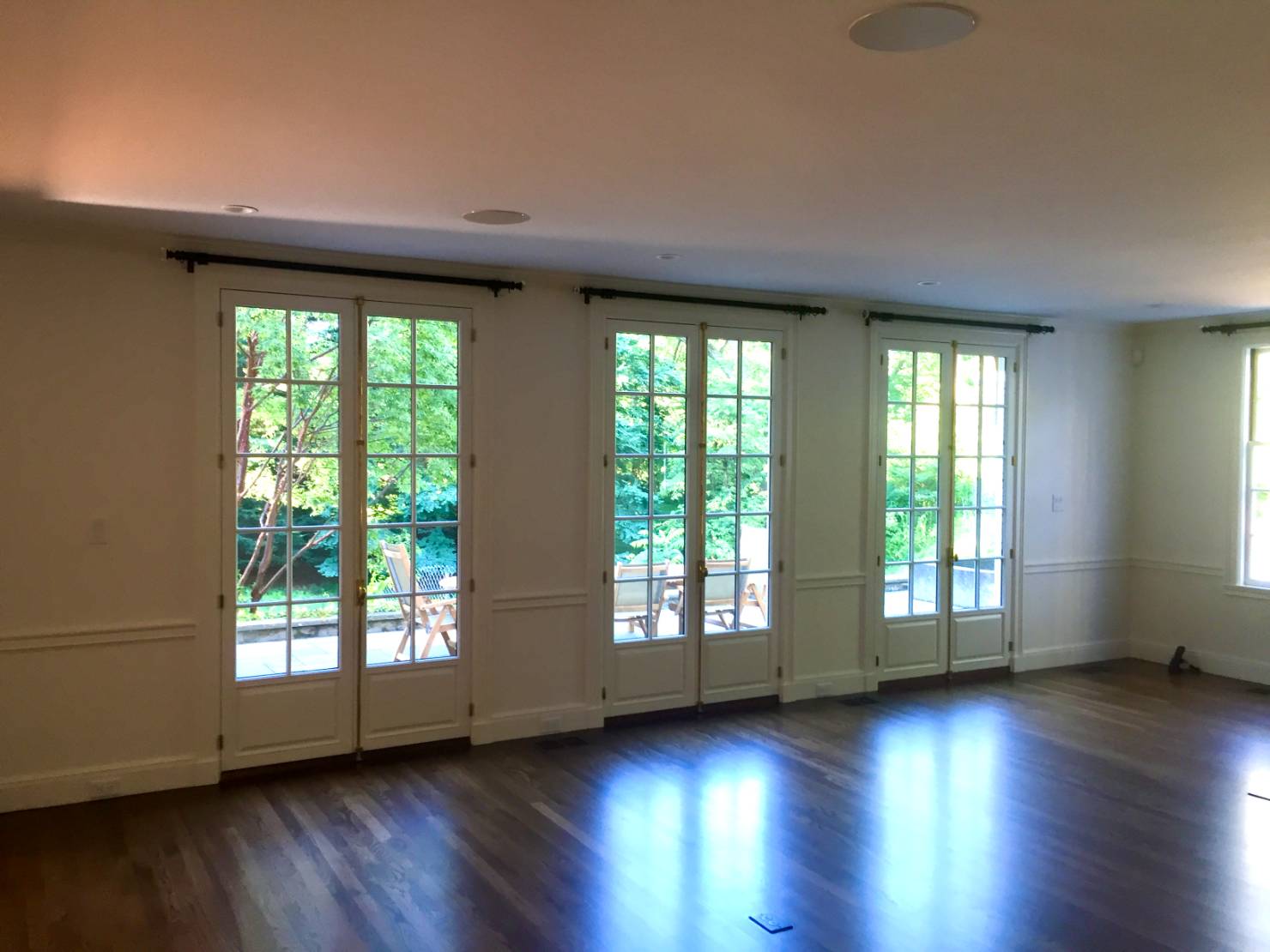 Painting Restoration of Georgian Colonial House