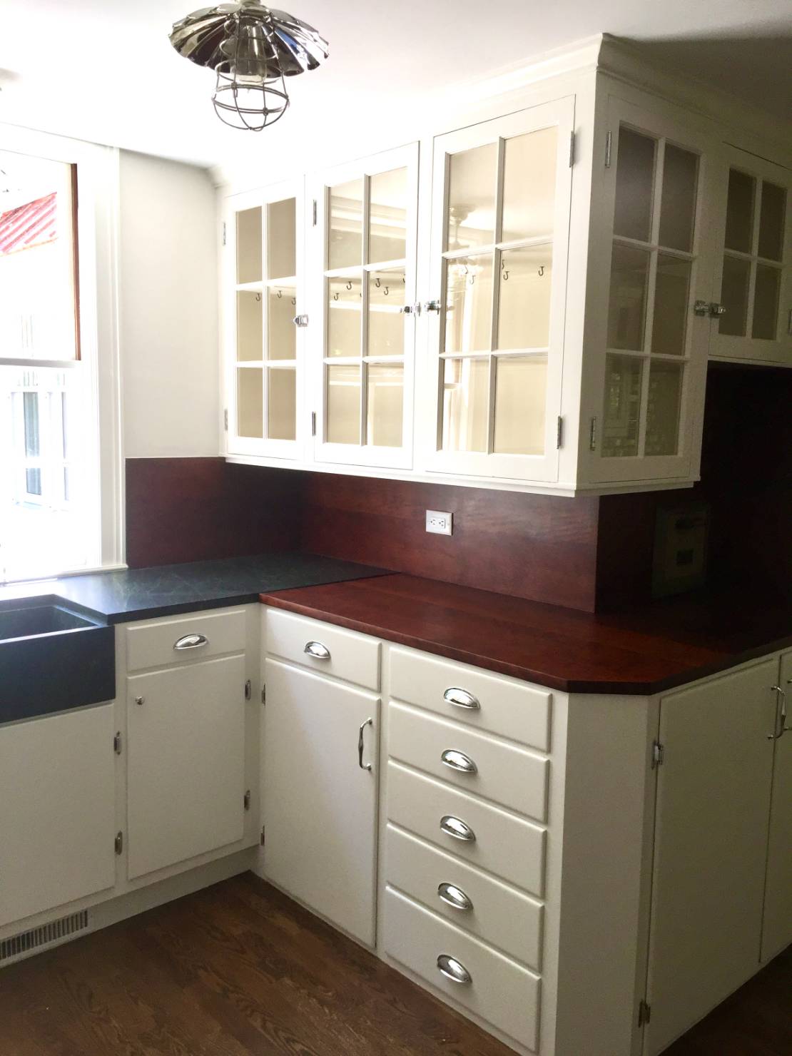 Painting Restoration of Georgian Colonial House