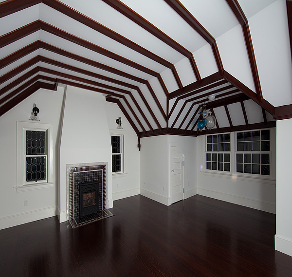 Chestnut Hill Interior Painting & Trim Restoration