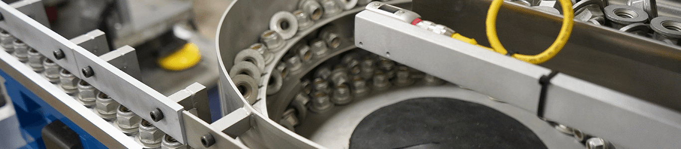 Vibratory Feeder sorting metal hardware