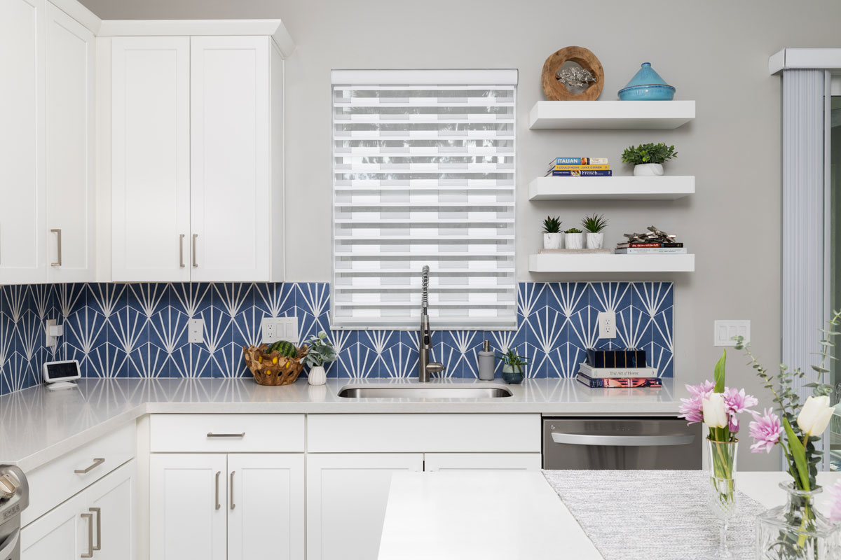 Intrigue_Kitchen_LoweredOpen