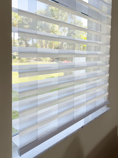 Intrigue_LaScala_Jasmine_CloseUp_Showcase