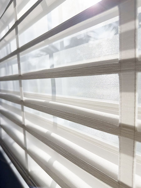 Intrigue_Samara_Cameo_CloseUp_Showcase