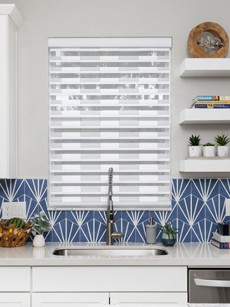 Intrigue_Kitchen_LoweredOpen_showcase