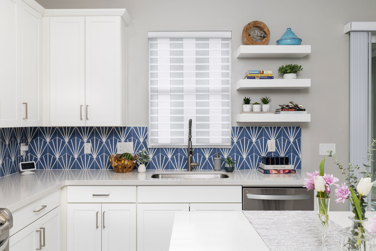 Intrigue_Kitchen_Closed