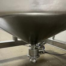 boman_archer_320_liter_stainless_mixing_tank_10