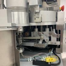 capsugel_cfs_1000_bench_top_liquid_capsule_filler_5