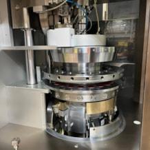 syntegon_tpr_200_rotary_tablet_press_9