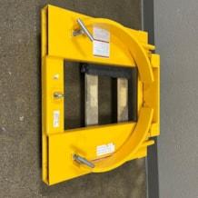 ULINE_Drum_Grabber_H_1843_2
