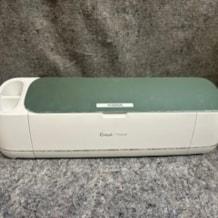 Cricket_Maker_Smart_Cutting_Machine_5