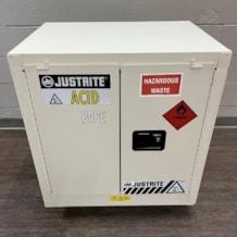 justrite_sure_grip_acid_cabinet_1