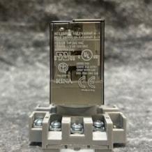 Allen_Bradley_700_HA33A1_base_relay_4