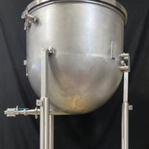 stainless_steel_250_gal_hemispherical_mixing_tank_cdm_13