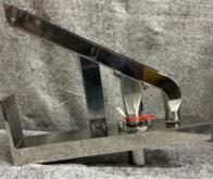 qualicaps_f80_capsule_filler_exit_chute_1