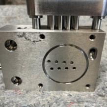ELANCO_STI_Rotop8_Liquid_Fill_Size_00_4_Row_Pump_Block_8