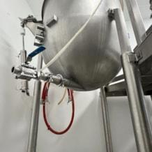 cdm_250_gal_hemispherical_mixing_tank_stainless_steel_2