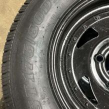 Trailer_wheels_tires_spare_3
