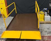 vestil_wl_100_truck_sissor_dock_lift_1