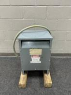 square_d_three_phase_electrical_transformer_1