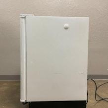 VWR_Lab_Refrigerator_SR-L611W_5