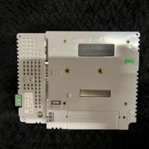 schneider_electric_magelis_advanced_panel_xbtgt2330_5