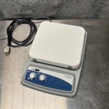 Vwr_97042-682_10_X_10_Ceramic_Hotstir_120v_1