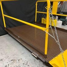 vestil_wl_100_truck_sissor_dock_lift_7