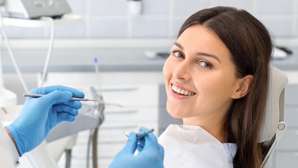 How to Properly Floss