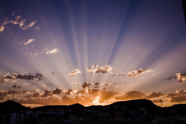 amazing-sunset-with-last-rays-sunlight