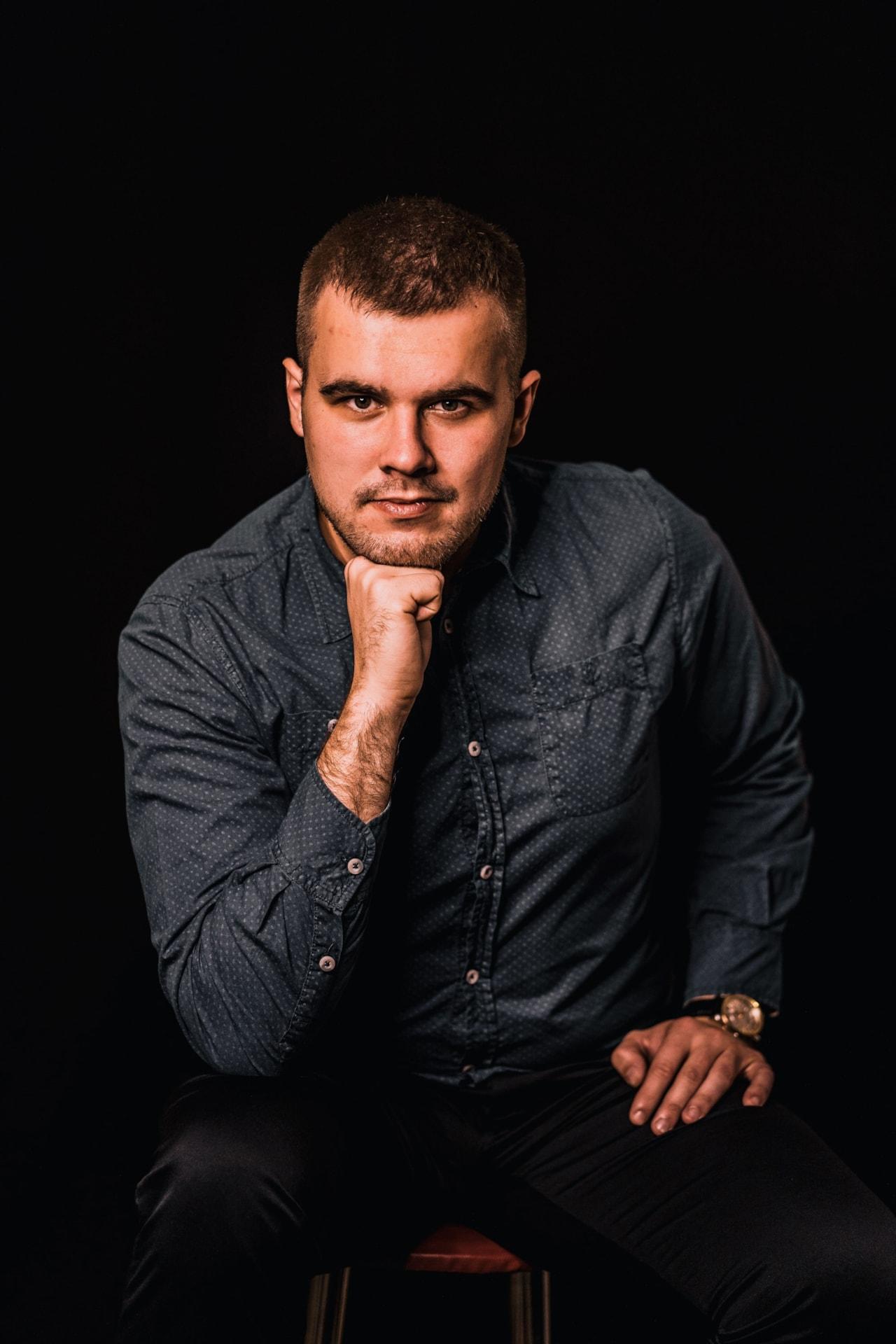 dmitry-vechorko-E9PFbdhZmus-unsplash