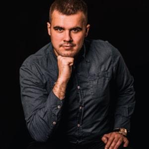 dmitry-vechorko-E9PFbdhZmus-unsplash