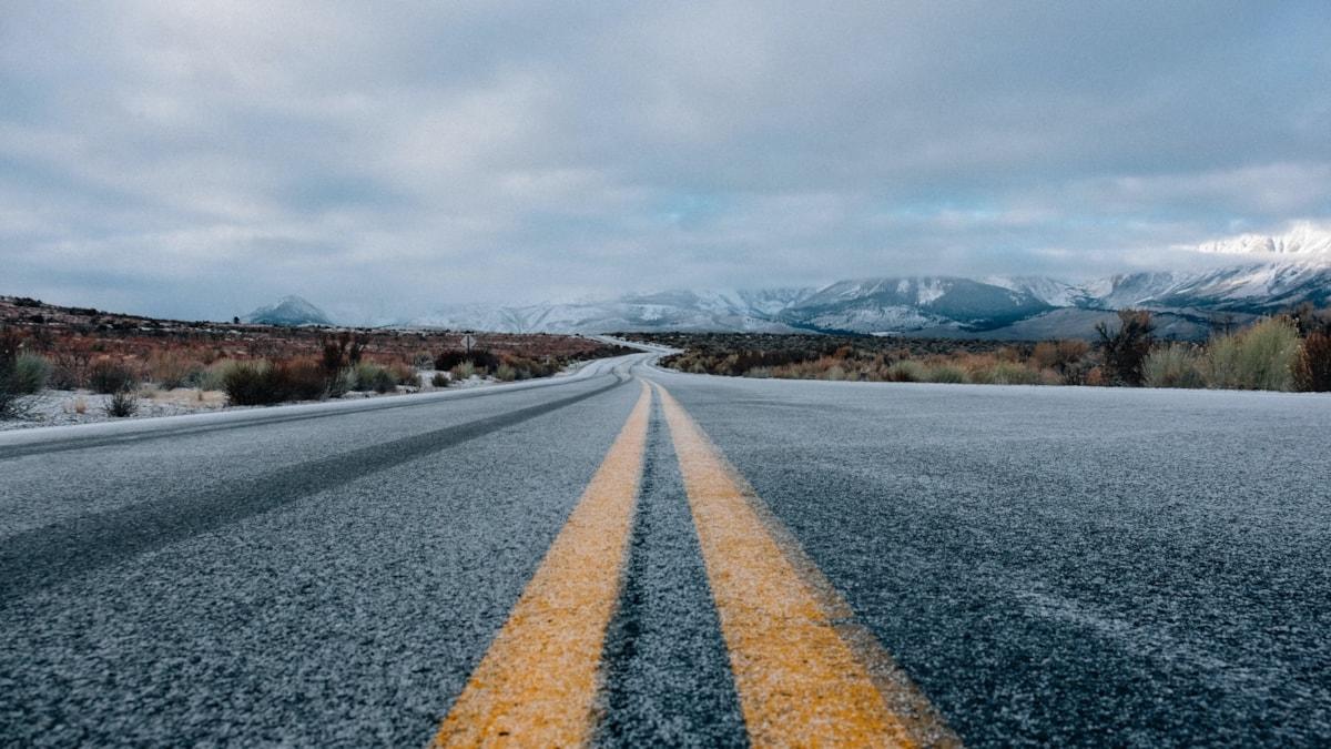 amanda-sandlin-jIdKrtJF8Uk-unsplash