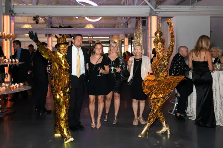 IN-Cure-of-MS-Golden-Gala-krescendo-crane-bay-cocktail-hour