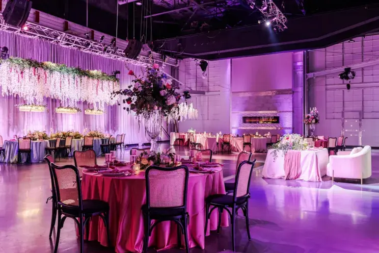 Crane-Bay-High-Bay-Romantic-Wedding-Reception Crane-Bay-High-Bay-Romantic-Wedding-Reception