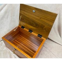 Lignum and Tiger Wood Keepsake Box 2 (1) Lignum and Tiger Wood Keepsake Box 2 (1)