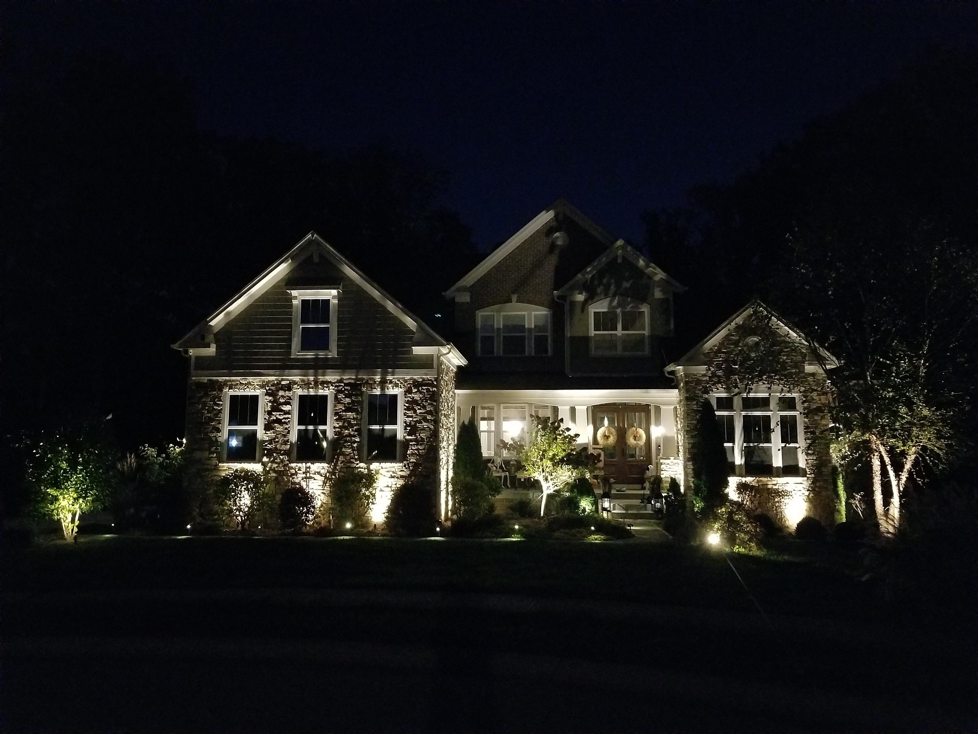 Landscape lighting  Avon10