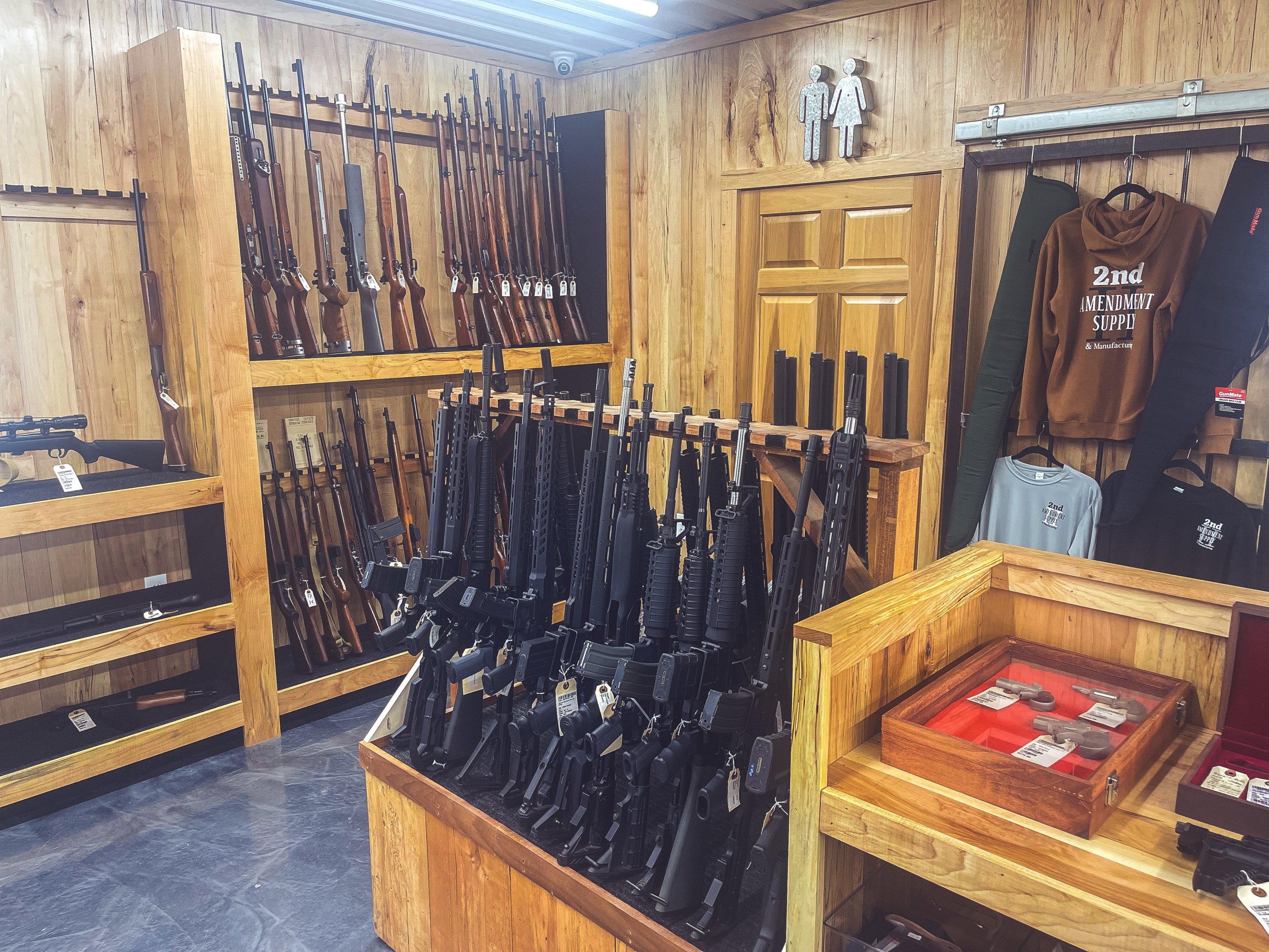2nd Amendment Supply And Manufacturing Gun Showroom 4 (Knightstown, Indiana)