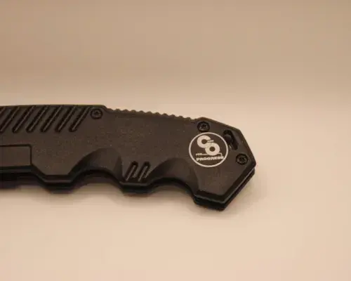 Flip-Open Knives (Standard) image