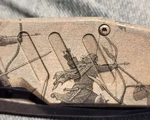 Flip-Open Knives (Standard) image
