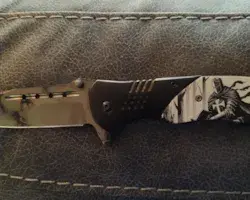 Knight & Dragon Knife image