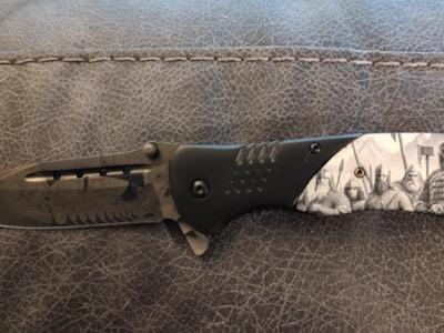 Vikings Deluxe Knife image